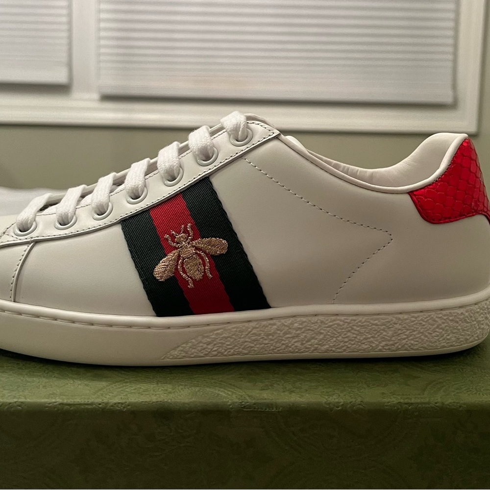 Gucci Women’s Ace Sneaker with Bee